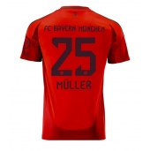 Moški Bayern Munich Thomas Muller #25 Replika nogometni dresi Domači 2024-25 Kratek Rokav