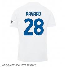 Moški Inter Milan Benjamin Pavard #28 Replika nogometni dresi Gostujoči 2023-24 Kratek Rokav