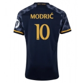 Moški Real Madrid Luka Modric #10 Replika nogometni dresi Gostujoči 2023-24 Kratek Rokav