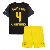 Otroški Borussia Dortmund Nico Schlotterbeck #4 Replika nogometni dresi kompleti Gostujoči 2024-25 Kratek Rokav (+ hlače)