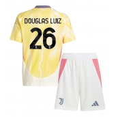 Otroški Juventus Douglas Luiz #26 Replika nogometni dresi kompleti Gostujoči 2024-25 Kratek Rokav (+ hlače)